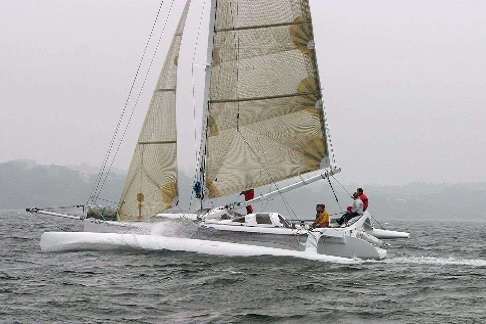 ZEPHYR, Antrim 40 demountable trimaran