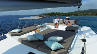 catamaran fountaine pajot saba 50