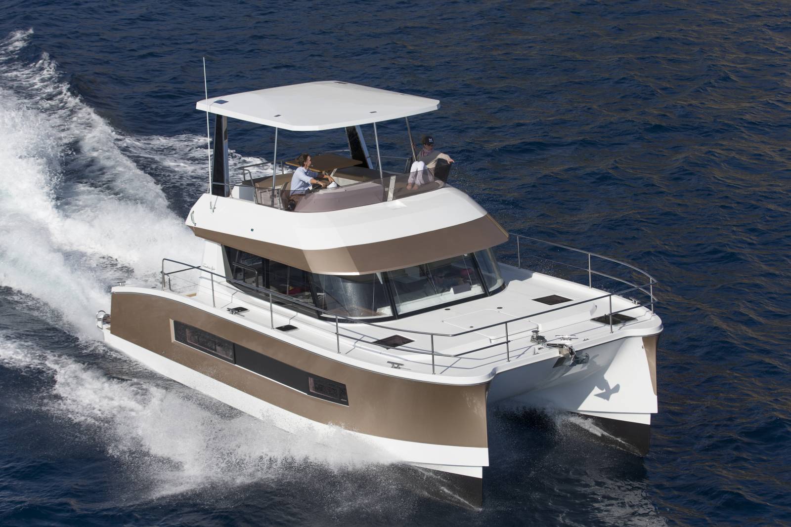 fountaine pajot my 37 power catamaran