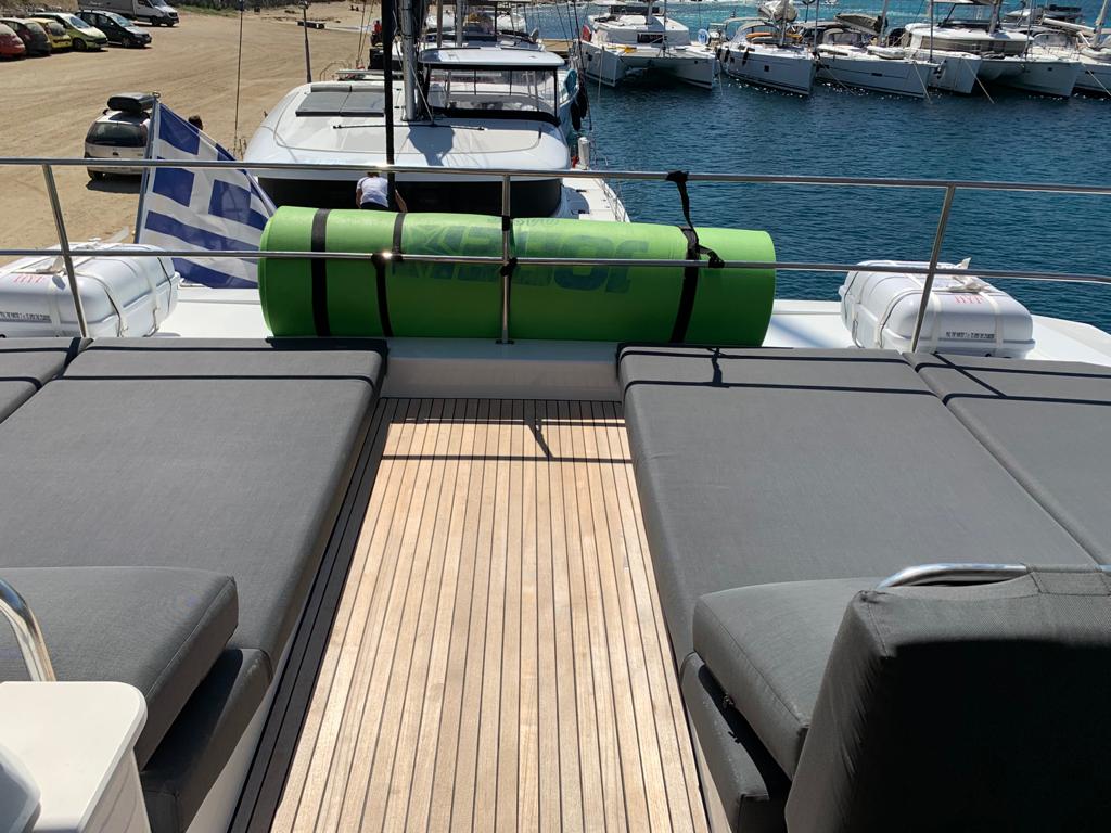 Flybridge Fountaine Pajot POWER 67