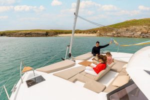 fountaine-pajot-FP-41-exteriors-1
