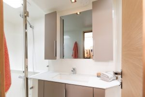 fountaine-pajot-FP-41-interiors-19