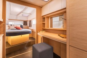 fountaine-pajot-FP-41-interiors-21