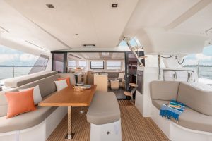 fountaine-pajot-FP-41-interiors-25