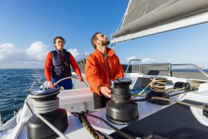 fountaine-pajot-aura-51-exterior-8