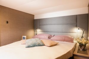 fountaine-pajot-aura-51-interior-11