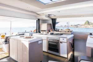 fountaine-pajot-aura-51-interior-27