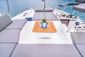fountaine-pajot-tanna-47-exterior-13