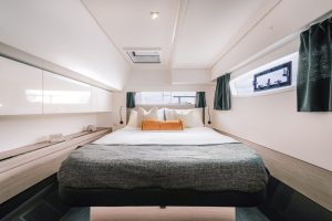 fountaine-pajot-tanna-47-interior-owners-suite-5