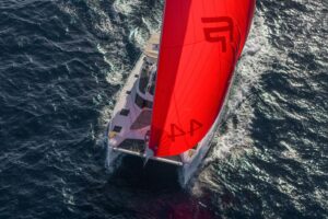fp44-fountaine-pajot-sailing-3