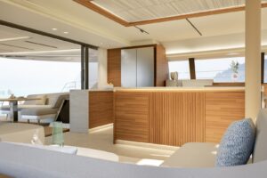 Fountaine-Pajot-Yachts-FPY70S-Galley-Saloon-04
