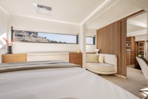 Fountaine-Pajot-Yachts-FPY70S-Master-Cabin-02
