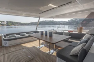 Cockpit arrière du Fountaine Pajot Samana 59 - A vendre par le concessionnaire Caribbean Multihulls