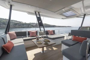 Flybridge de Fountaine Pajot Samana 59 - Vente par le concessionnaire Caribbean Multihulls