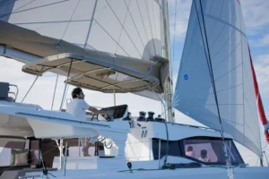 Catamarán a vela Fountaine Pajot FP48: a la venta a través del distribuidor de yates Caribbean Multihulls